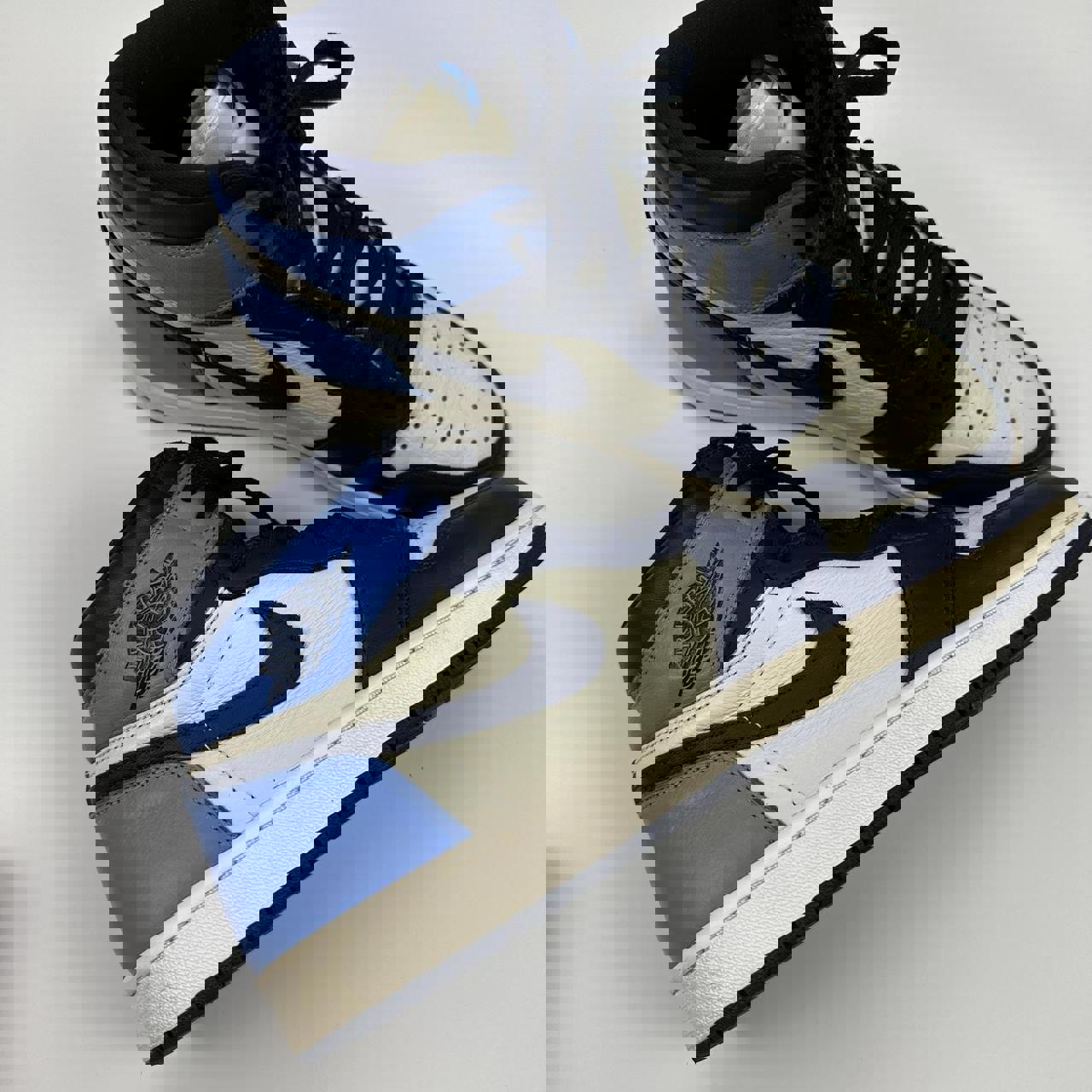 Jordan 1 Retro High ‘Obsidian’ colourway.