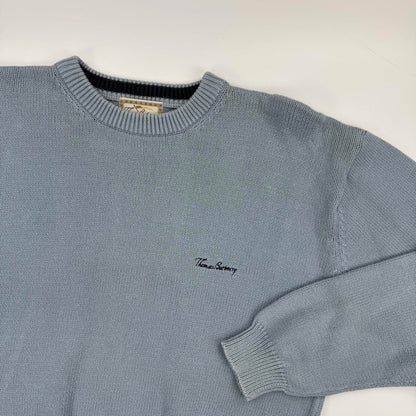 Vintage Burberry knitted jumper in baby blue with navy embroidered logo.