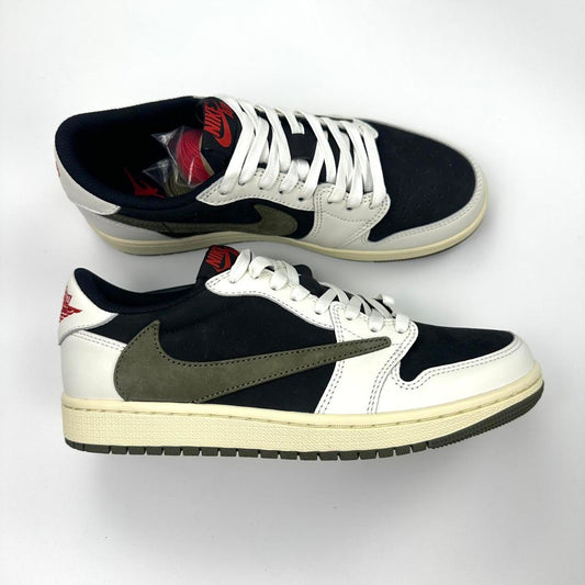 Jordan 1 x Travis Scott Retro Low OG sneakers ‘Olive’.